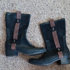 UGG Jaspan Leather Boots Size 8.5